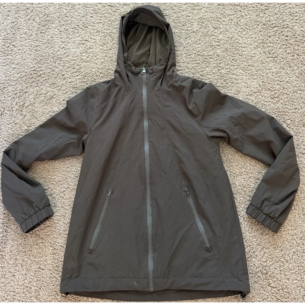 Lululemon Women's Rise and Shine Jacket III Dark Olive Sz 6 Water Wind Resistant